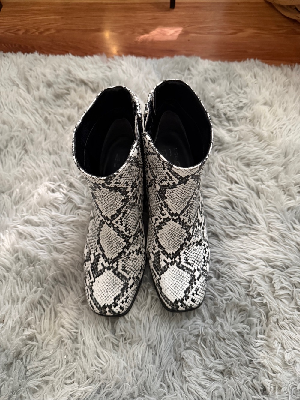 Mossimo Supply Co. Black & White Snake-Print Ankle Boots